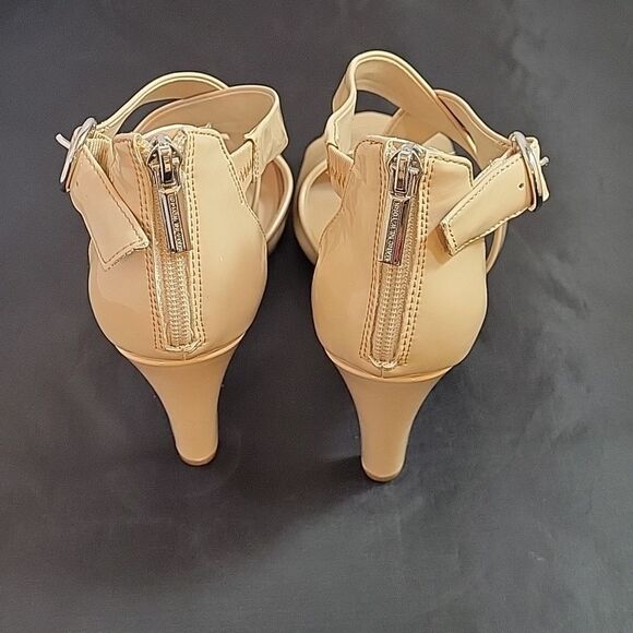 BRAND NEW MARC ANDREW CRISSCROSS STRAP BACK ZIP CLOSURE OPEN TOE SANDAL - Picture 7 of 14